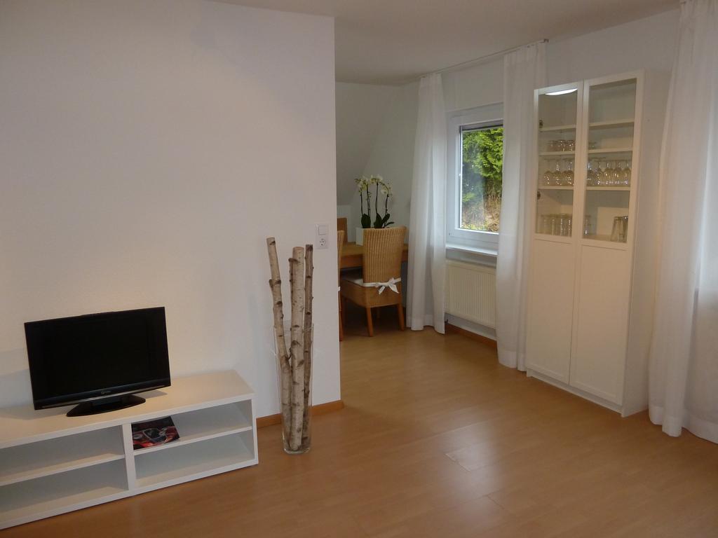 Helle 70 Qm Ferienwohnung Mit Herrlichem Blick Teningen Dış mekan fotoğraf